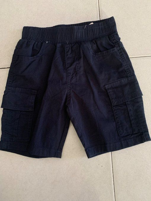 Short bermuda