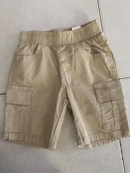 Short bermuda