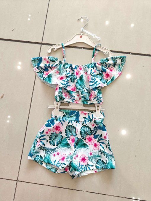 Ensemble top + short